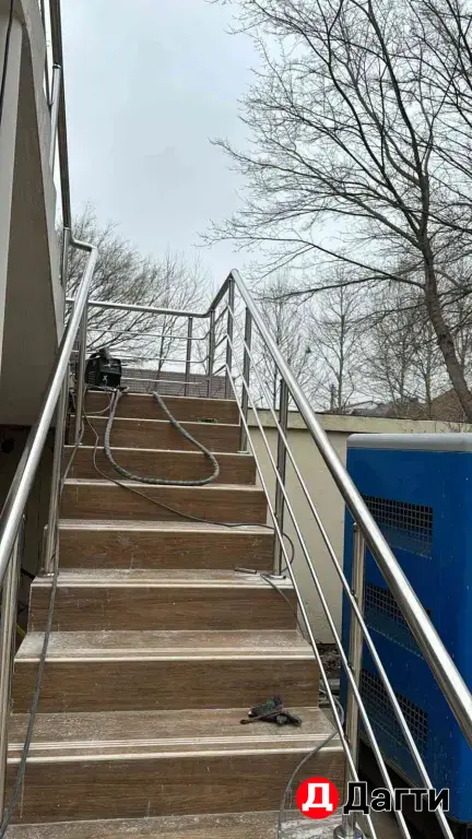 Установка перил