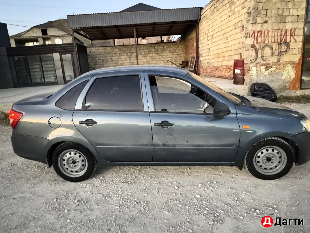 LADA (ВАЗ) Granta, 2014 года