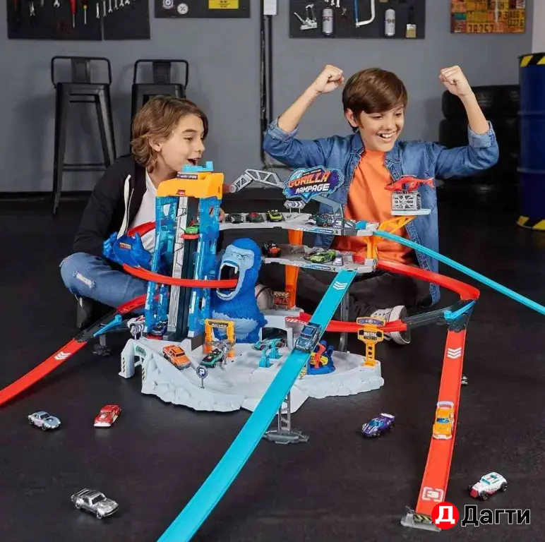 игровой центр гоночный трек