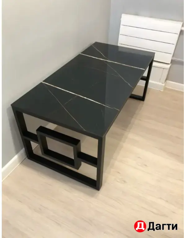 Столы из керамогранита
