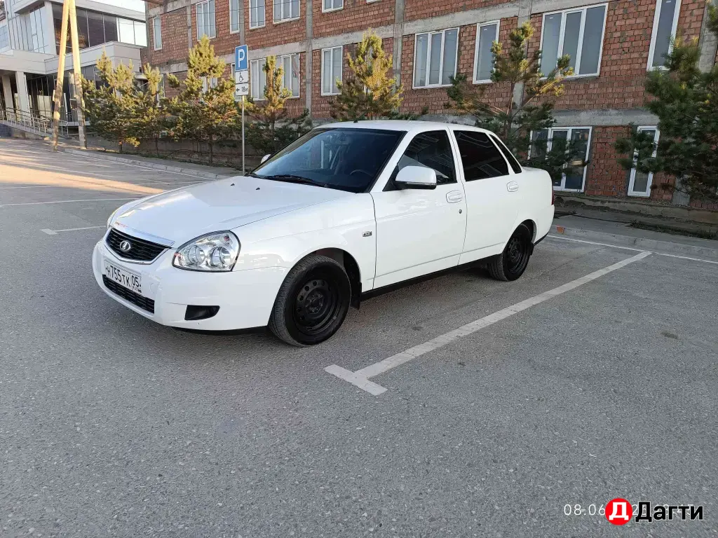 LADA (ВАЗ) Priora, 2014 года