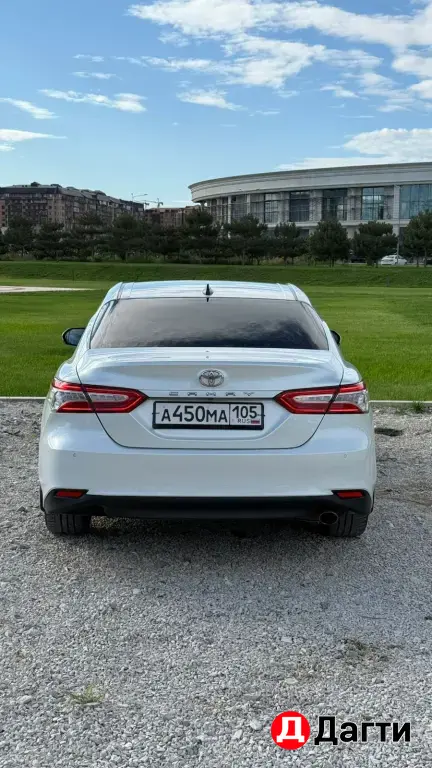 Toyota Camry, 2019 года