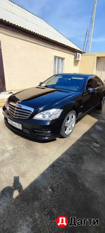 Mercedes-Benz S-Класс, 2005 года