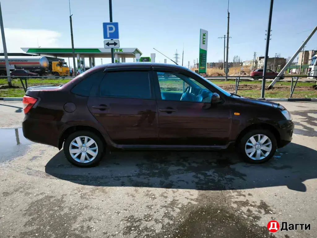 LADA (ВАЗ) Granta, 2013 года