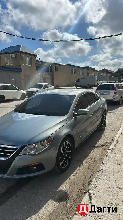 Volkswagen Passat CC, 2010 года