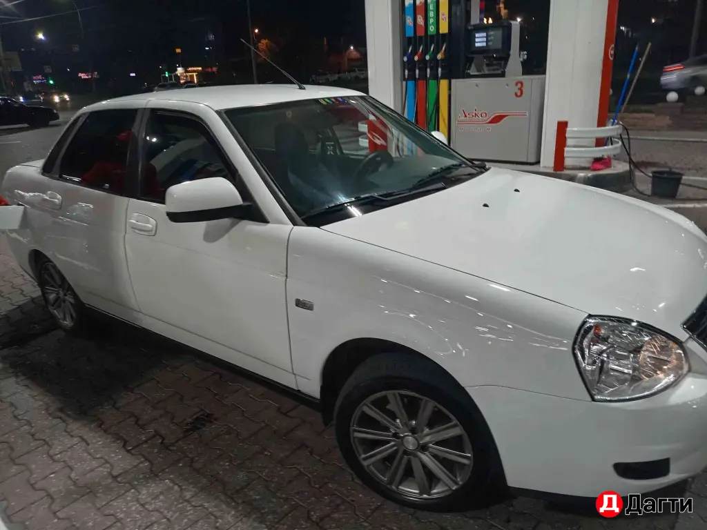 LADA (ВАЗ) Priora, 2017 года