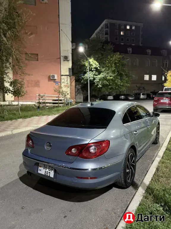 Volkswagen Passat CC, 2010 года