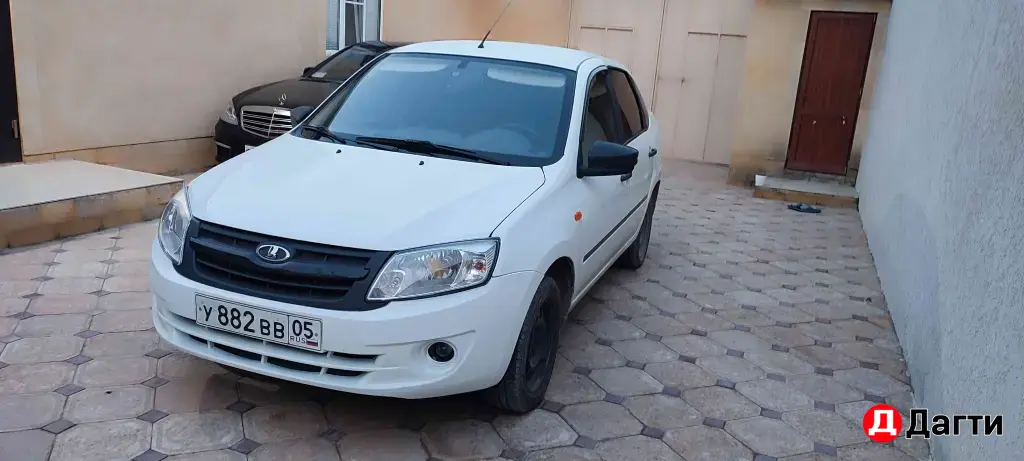 LADA (ВАЗ) Granta, 2013 года