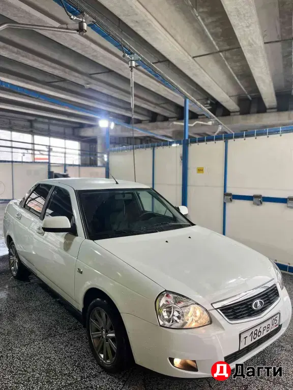 LADA (ВАЗ) Priora, 2017 года