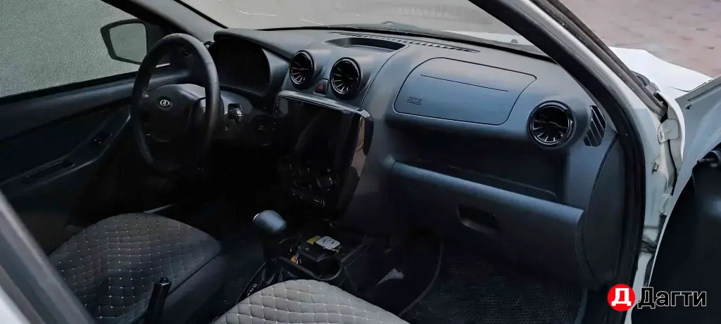 LADA (ВАЗ) Granta, 2013 года