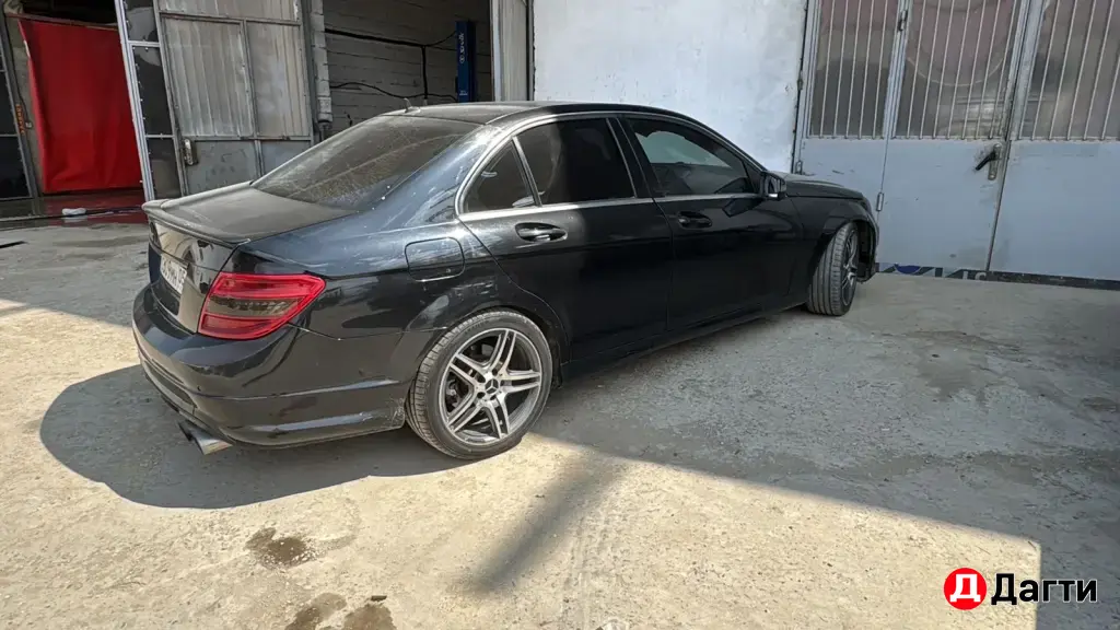 Mercedes-Benz C-Класс, 2008 года