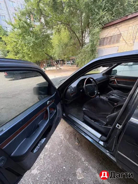Mercedes-Benz S-Класс, 1994 года