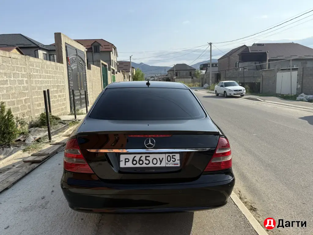Mercedes-Benz E-Класс, 2009 года