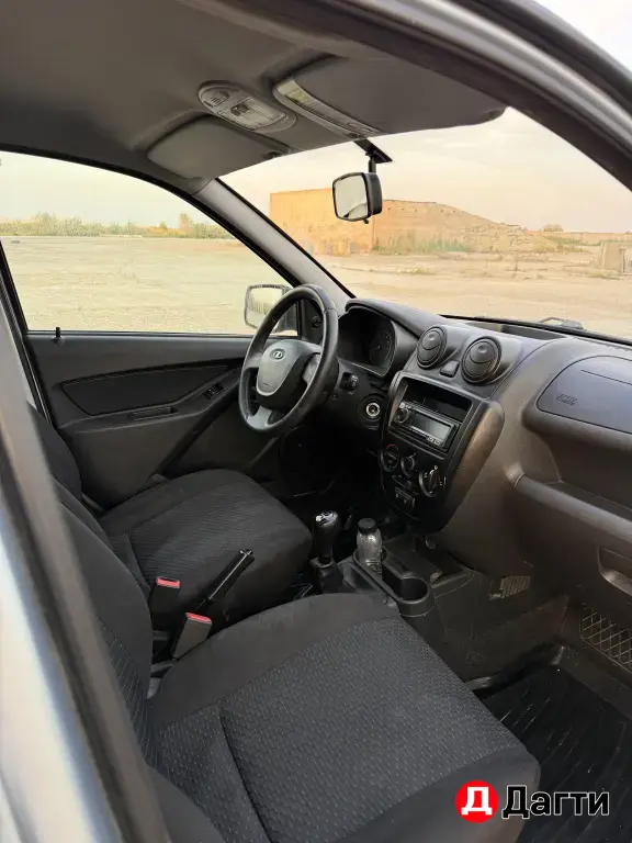 LADA (ВАЗ) Granta, 2014 года