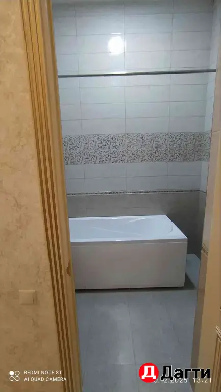 Продается двухкомнатная квартира в Махачкале 85 кв.м.