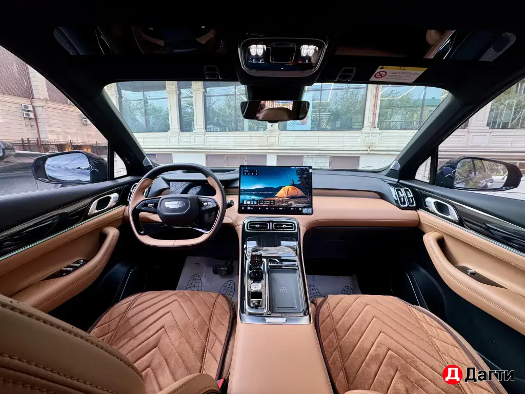 Geely Atlas, 2025 года