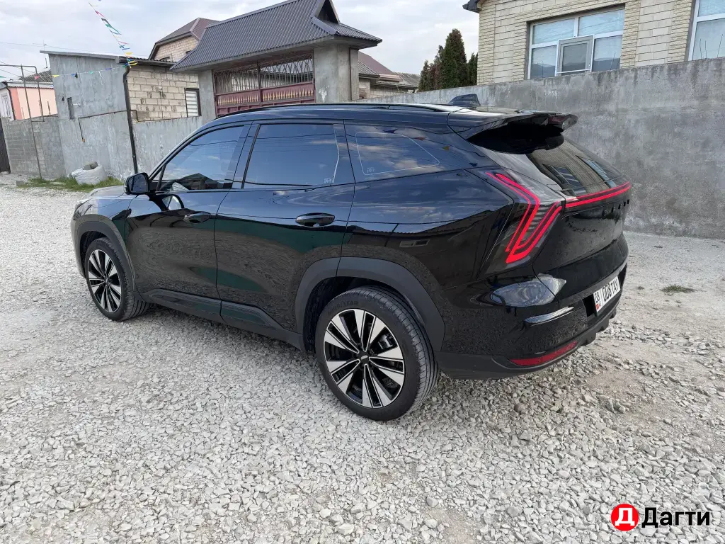 Geely Atlas, 2025 года