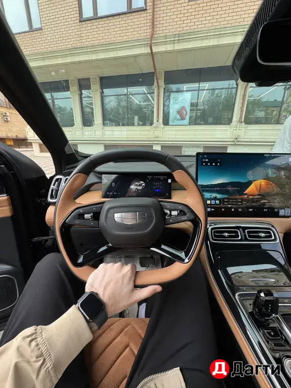 Geely Atlas, 2025 года