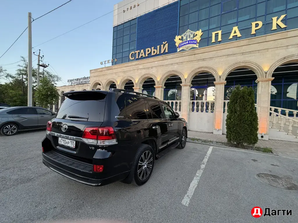 Toyota Land Cruiser, 2019 года