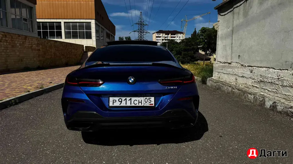 BMW 8 серии, 2022 года