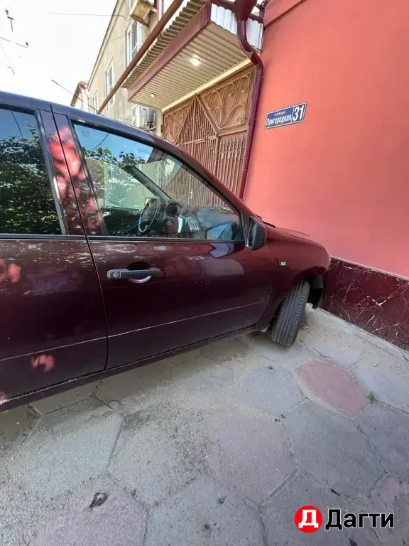 LADA (ВАЗ) Granta, 2013 года