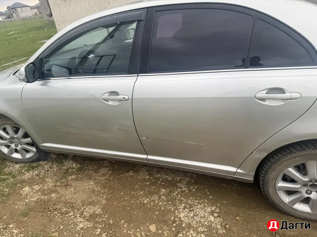 Toyota Avensis, 2008 года