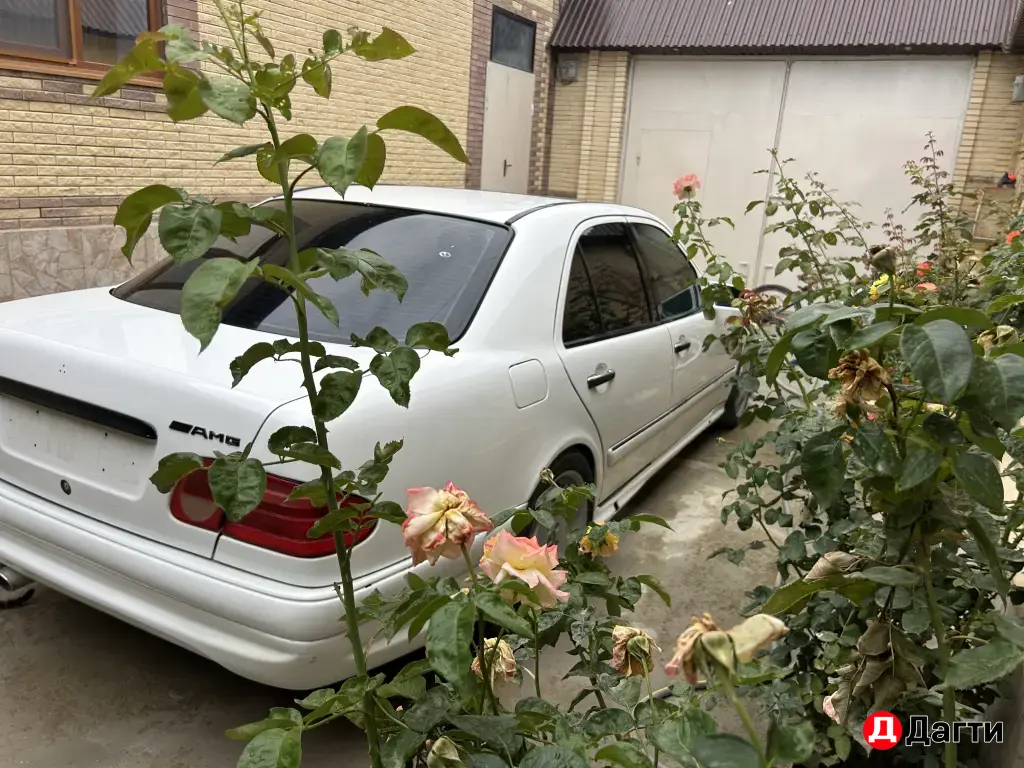 Mercedes-Benz E-Класс, 1996 года