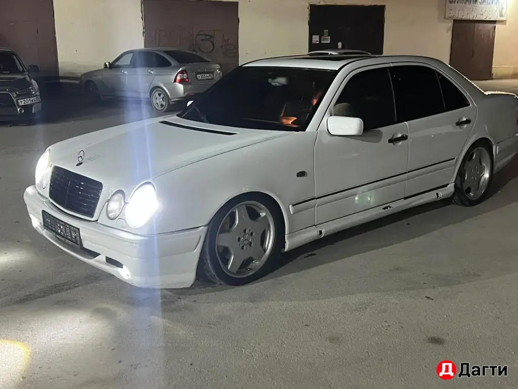 Mercedes-Benz E-Класс, 1996 года