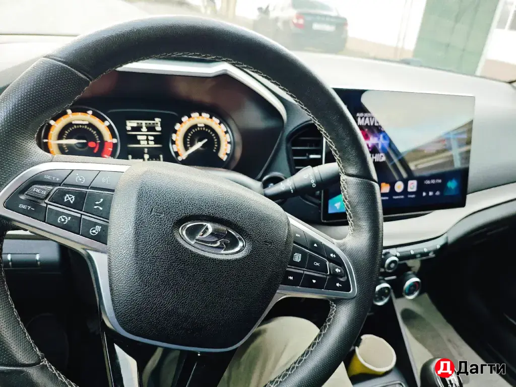 LADA (ВАЗ) Vesta, 2024 года