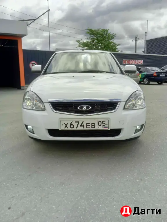 LADA (ВАЗ) Priora, 2012 года