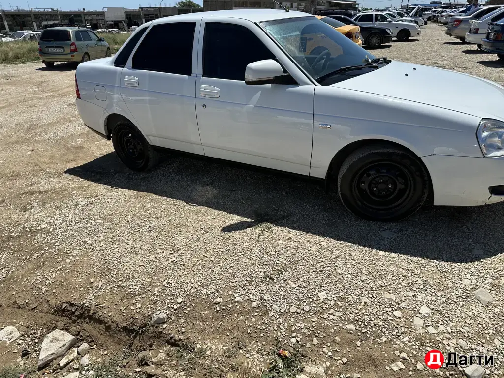 LADA (ВАЗ) Priora, 2014 года