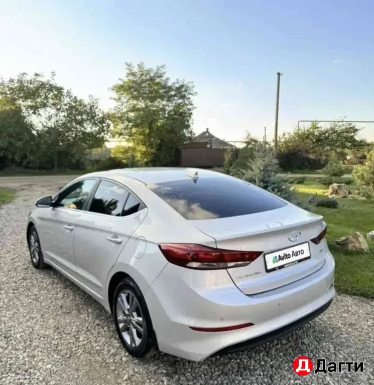 Hyundai Elantra, 2018 года