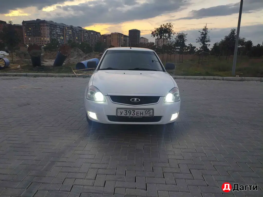 LADA (ВАЗ) Priora, 2012 года