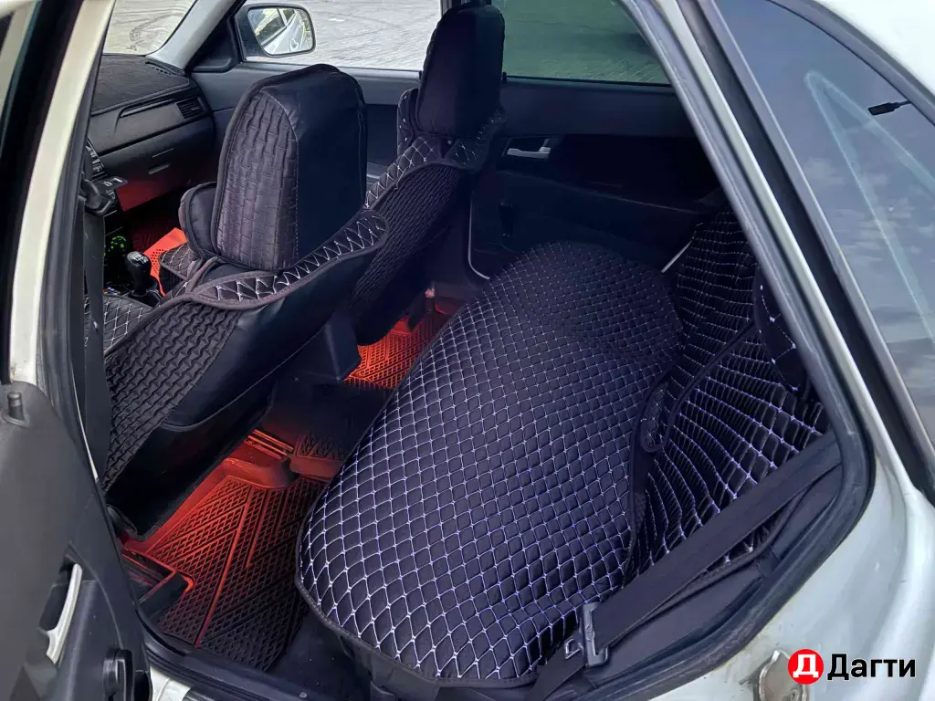 LADA (ВАЗ) Priora, 2012 года