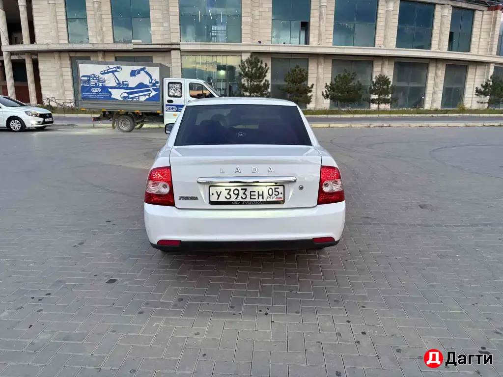 LADA (ВАЗ) Priora, 2012 года