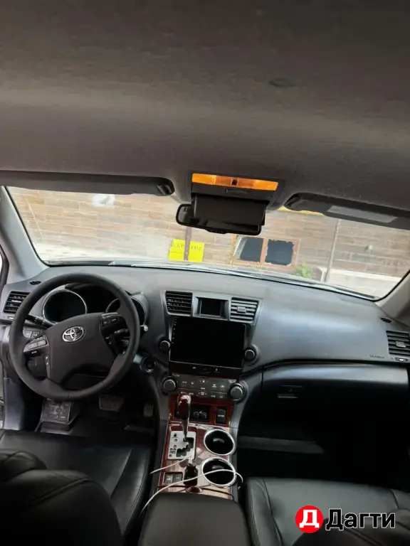 Toyota Highlander, 2012 года