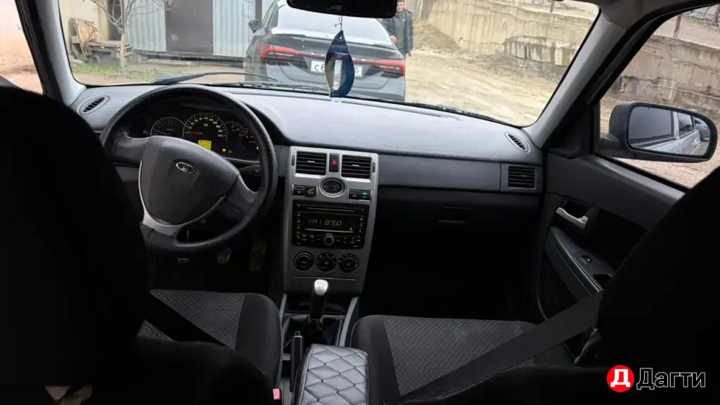 LADA (ВАЗ) Priora, 2012 года