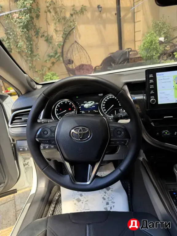 Toyota Camry, 2020 года