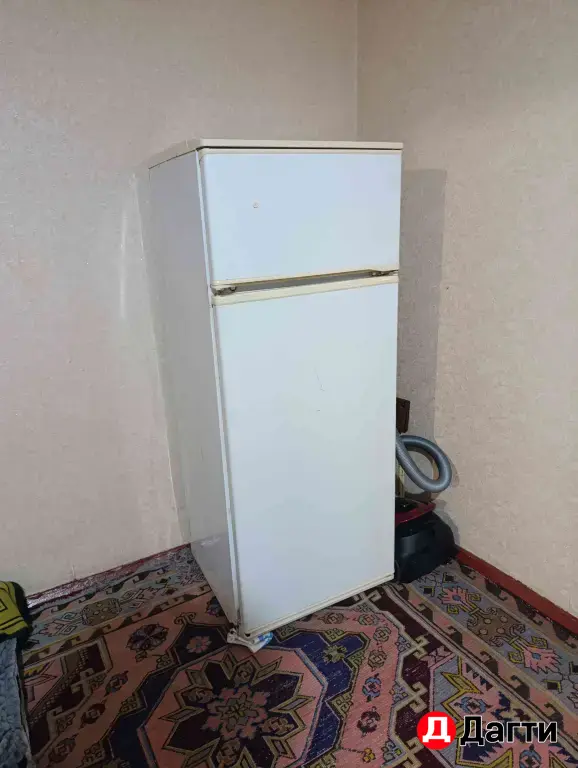 продается холодильник дёшево