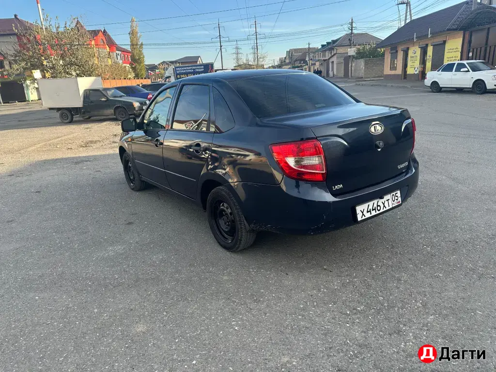 LADA (ВАЗ) Granta, 2013 года