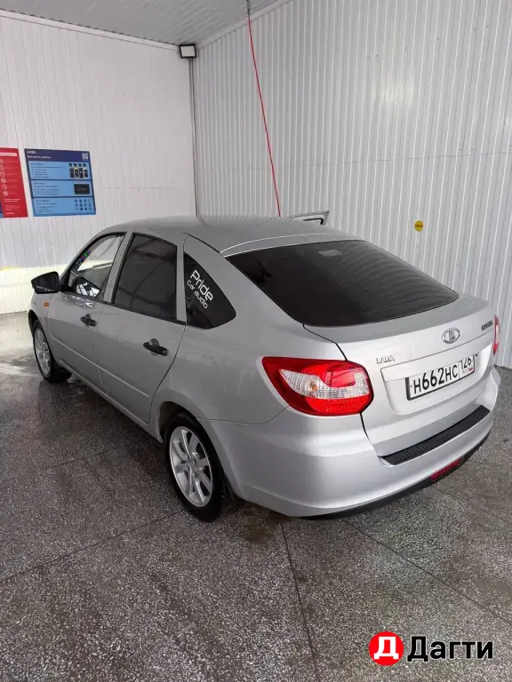 LADA (ВАЗ) Granta, 2015 года