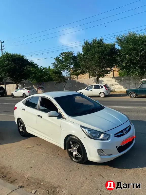 Hyundai Solaris, 2011 года