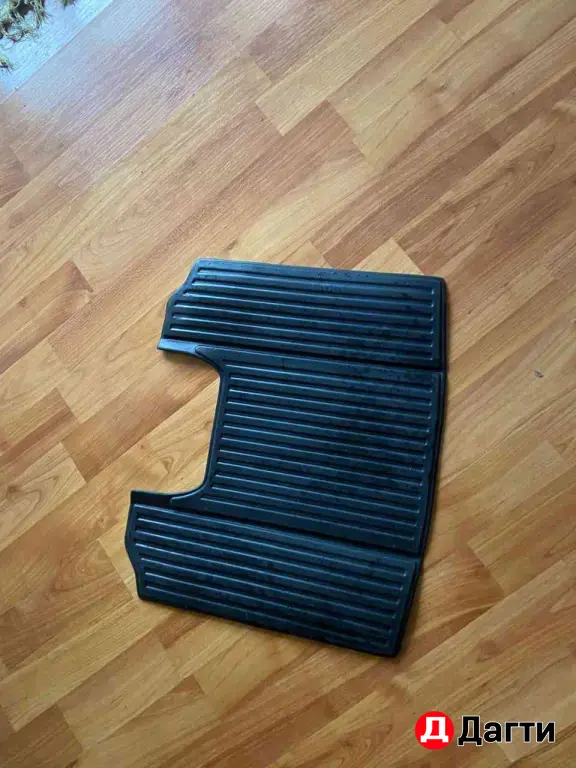 полики для лада веста