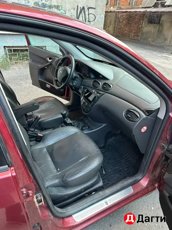 Ford Focus, 2004 года
