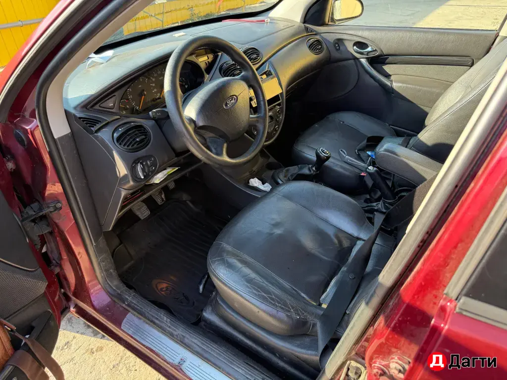 Ford Focus, 2004 года