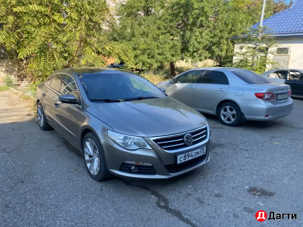 Volkswagen Passat, 2011 года