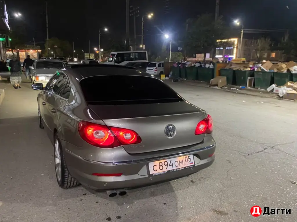 Volkswagen Passat, 2011 года