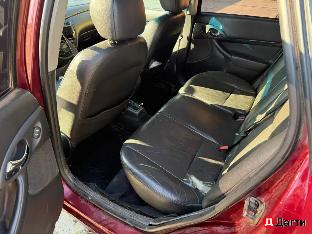 Ford Focus, 2004 года