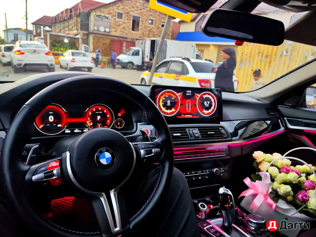 BMW 5 серии, 2010 года