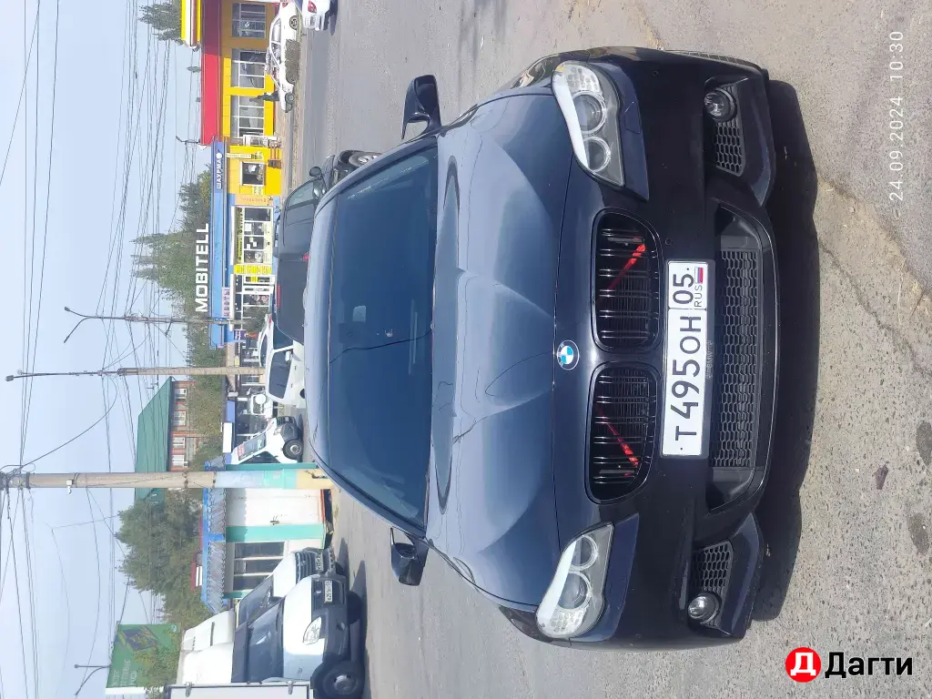 BMW 5 серии, 2010 года